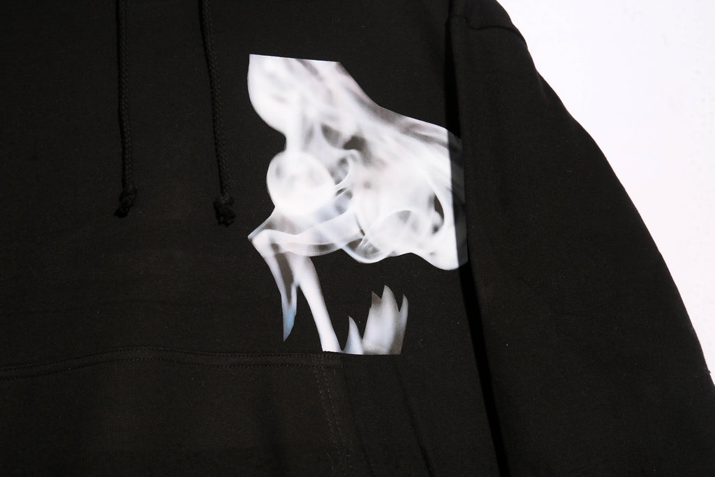 White Smoke Design Hoodie – Black Oversized Streetwear Graphic Hoodie (Unisex Fit)
