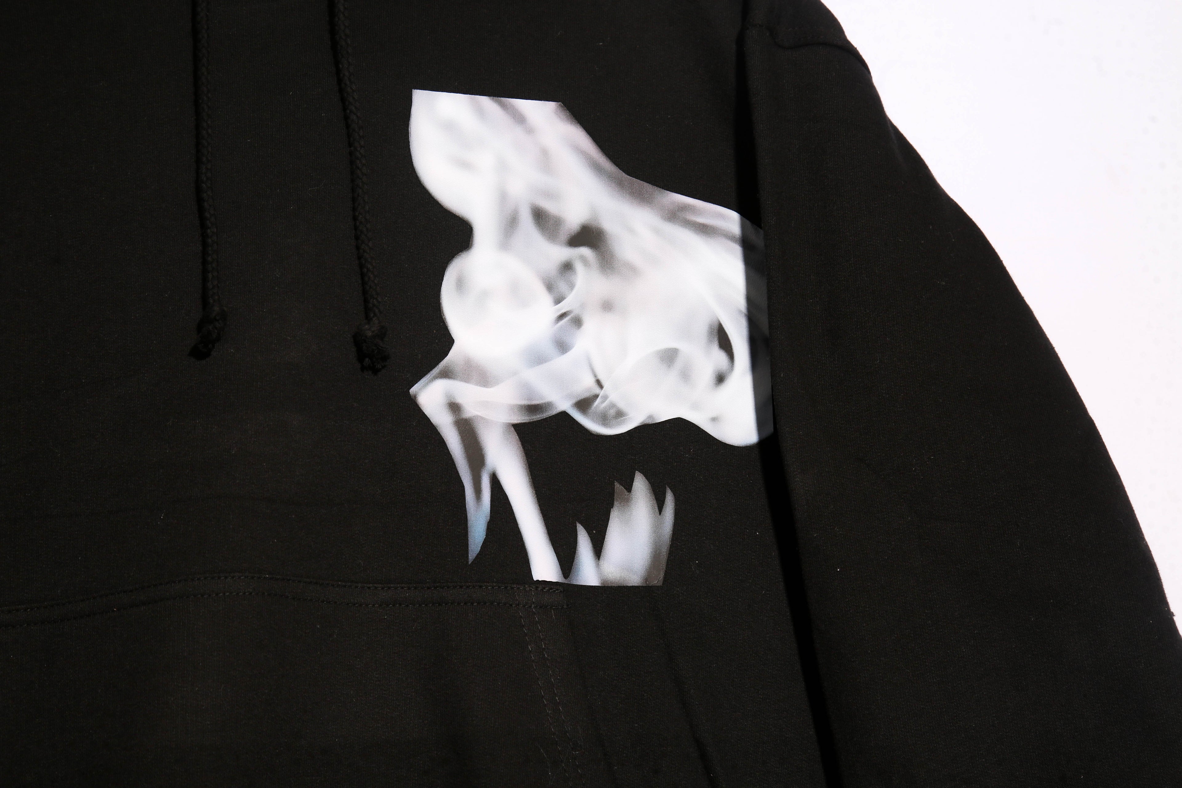 White Smoke Design Hoodie – Black Oversized Streetwear Graphic Hoodie (Unisex Fit)