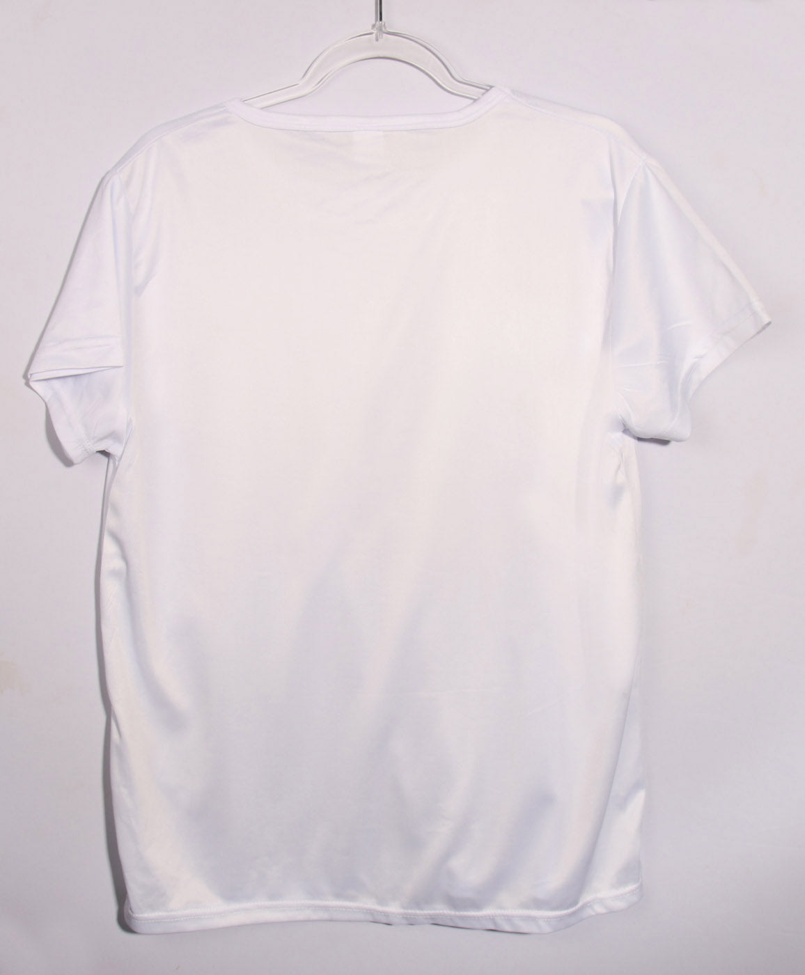 Brand new white dragon T-shirt – Medium